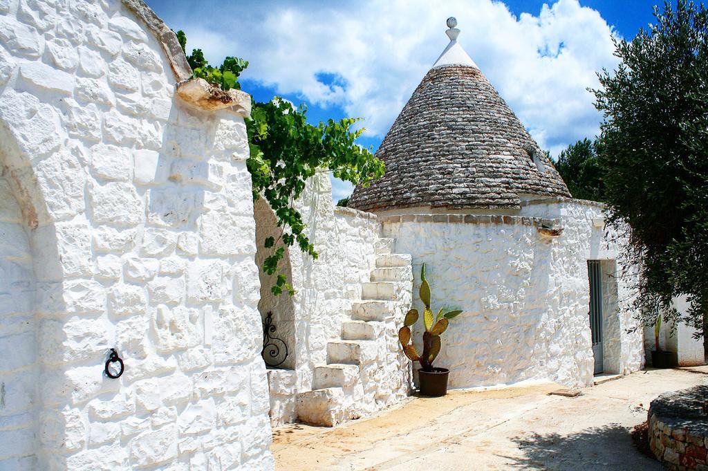 Trullo Picchiagiuda Villa Ostuni Bagian luar foto