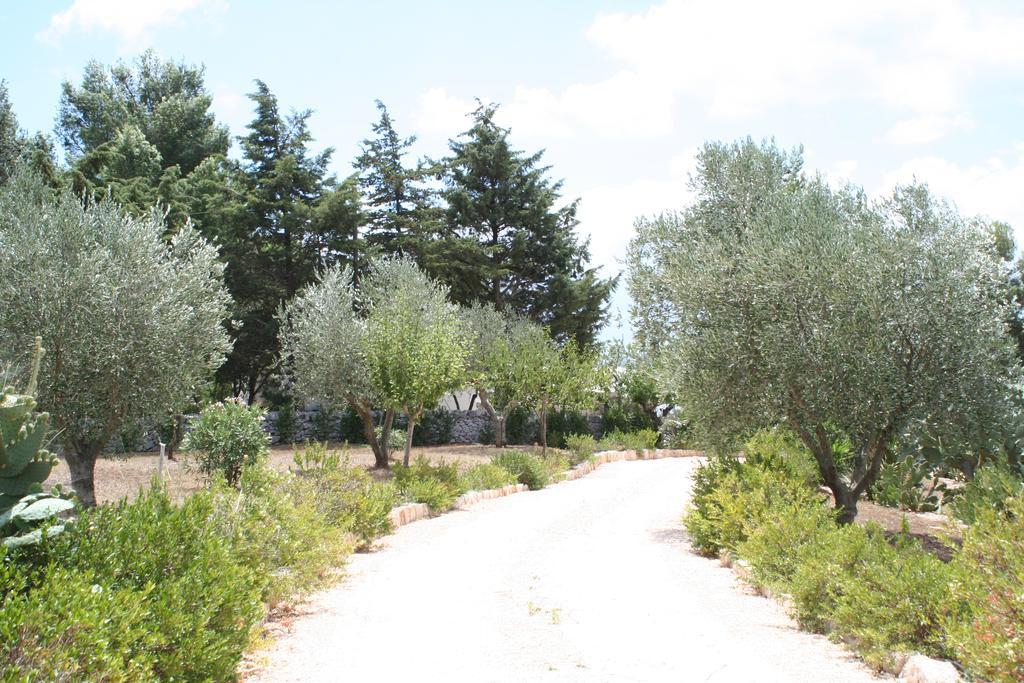 Trullo Picchiagiuda Villa Ostuni Bagian luar foto